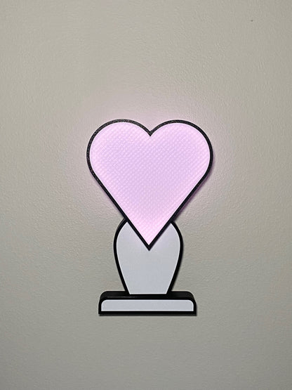 Iconic 2D Heart Lamp, Pink/White, On