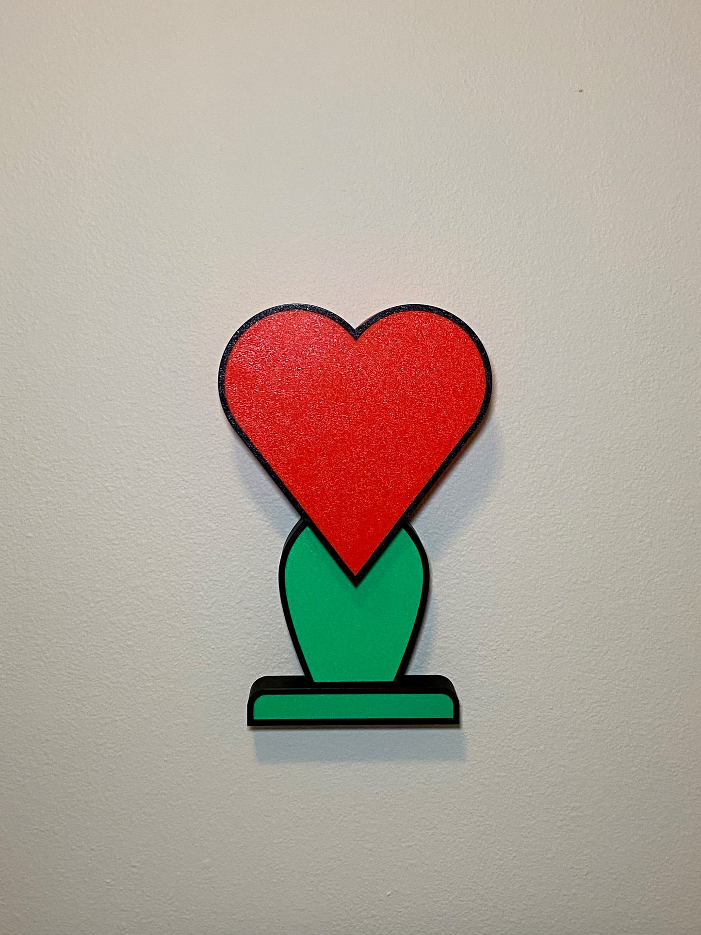 Iconic 2D Heart Lamp, Red/Green