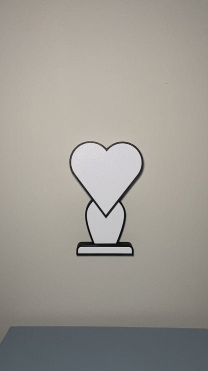 Iconic 2D Heart Lamp, White/White